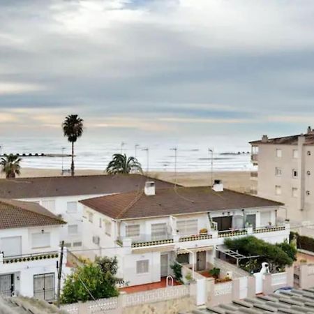 Nice Beachside 2-Bd Apt Near Barcelona Cunit Zewnętrze zdjęcie
