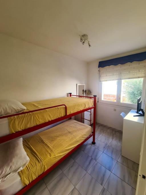 Nice Beachside 2-Bd Apt Near Barcelona Cunit Zewnętrze zdjęcie