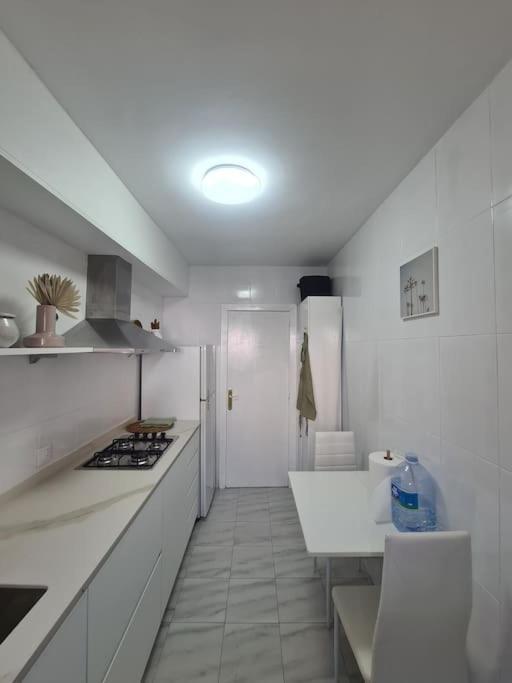 Nice Beachside 2-Bd Apt Near Barcelona Cunit Zewnętrze zdjęcie