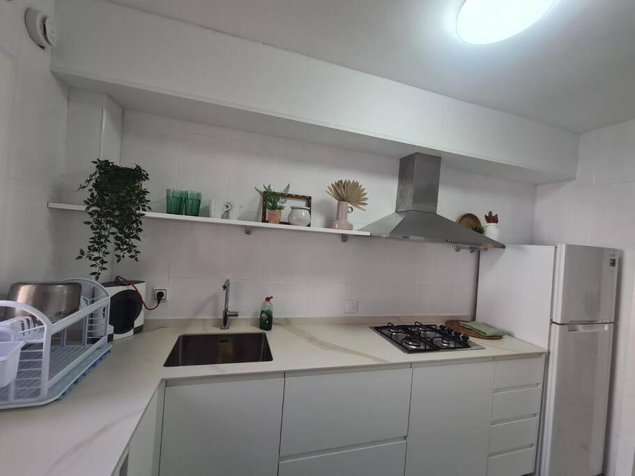 Nice Beachside 2-Bd Apt Near Barcelona Cunit Zewnętrze zdjęcie